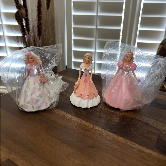 Hallmark Barbie Ornaments Vintage - Picture 1 of 5